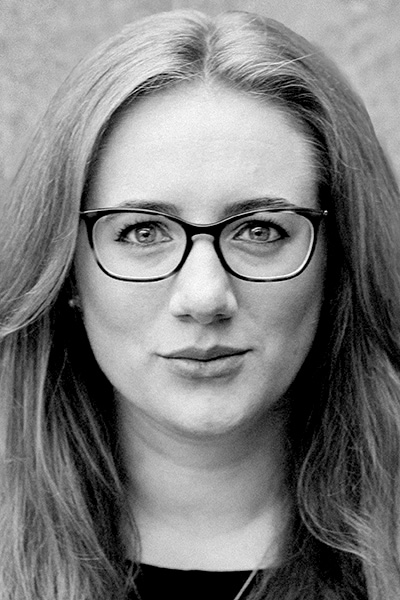 Louise Foster!